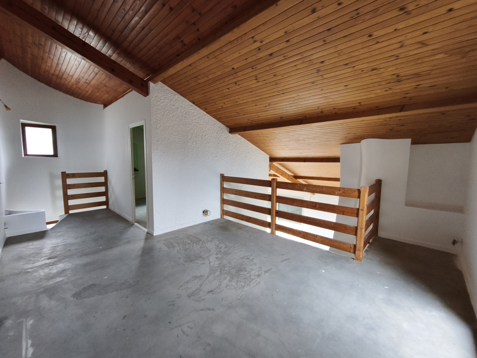 Image_8, Maison, Le Chambon-Feugerolles, ref :2416