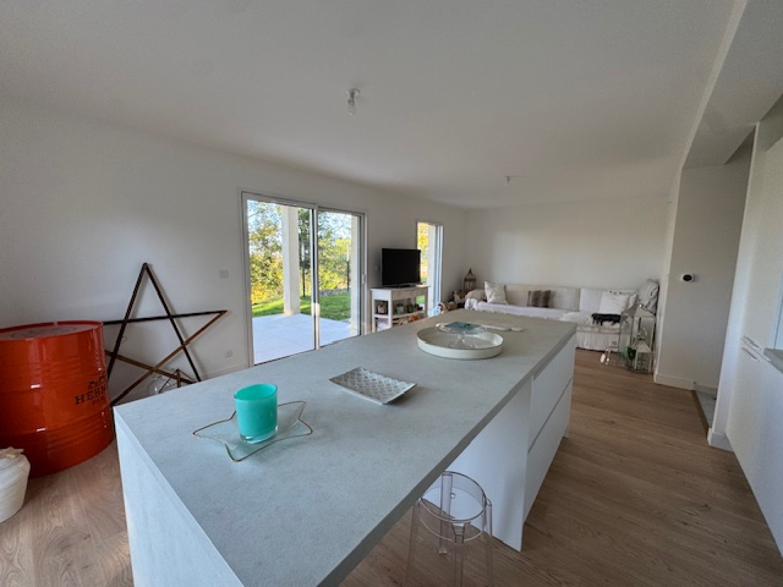 Image_1, Rez de jardin, Veauche, ref :2375