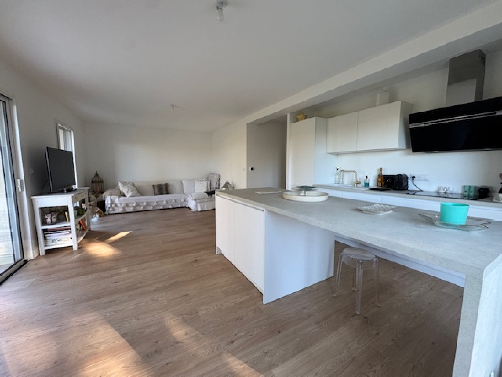 Image_2, Rez de jardin, Veauche, ref :2375